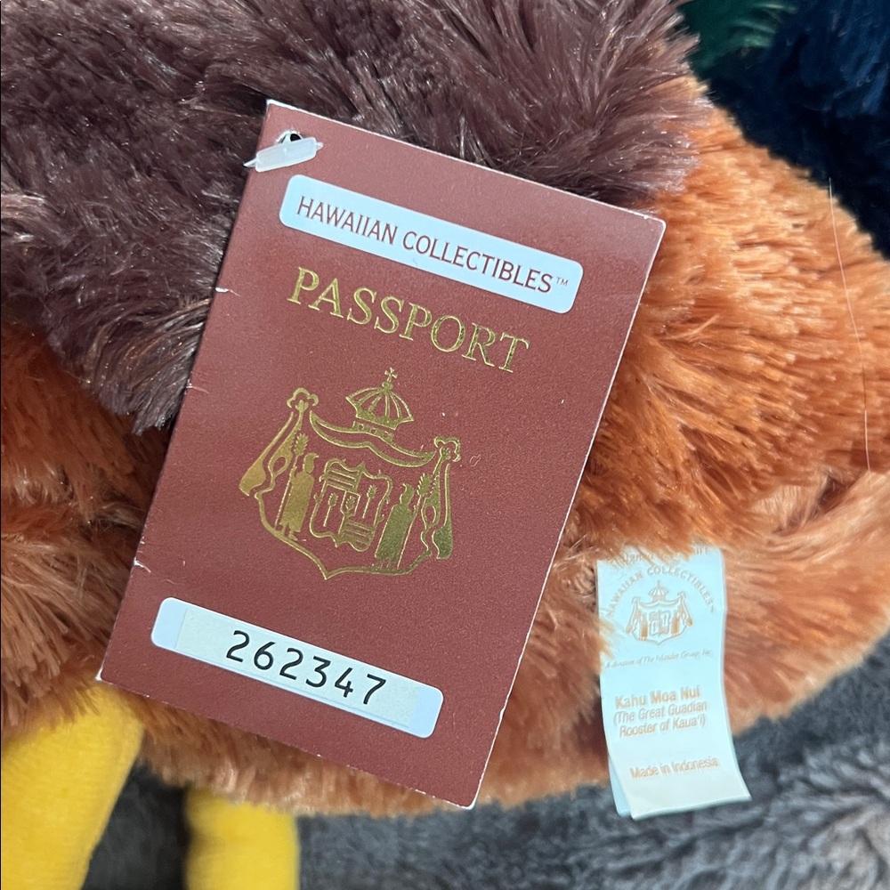 Hawaiian Souvenir Collectibles Passport Kahu Moa Nui 13' Plush Guardian Rooster - Picture 7 of 9